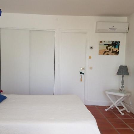 Appartement Rez-De-Chaussee De Villa A 1 Minute De La Plage Saint-Francois  Zewnętrze zdjęcie